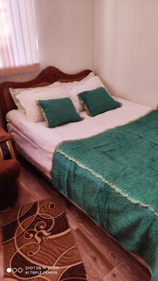Apartments Azatutyan Avenue 9, Кв 19 يريفان المظهر الخارجي الصورة