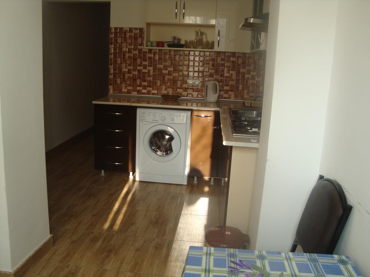 Apartments Azatutyan Avenue 9, Кв 19 يريفان المظهر الخارجي الصورة