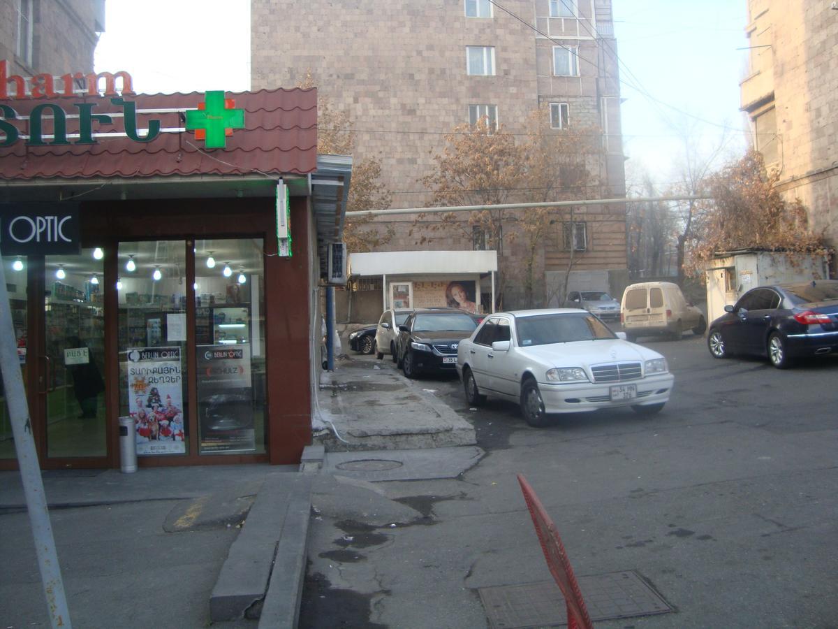 Apartments Azatutyan Avenue 9, Кв 19 يريفان المظهر الخارجي الصورة